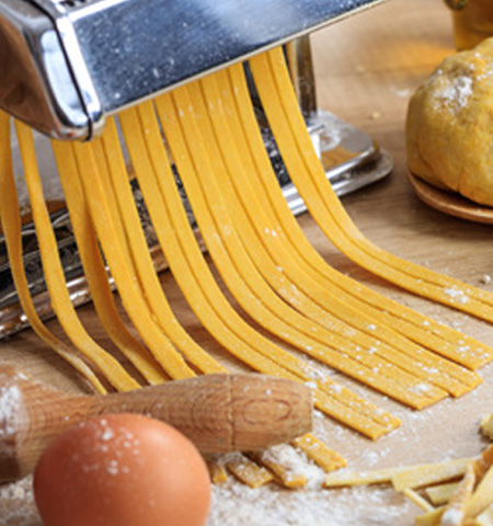 Impasti lievitati naturalmente, con cereali macinati con Faribon per fare un pane ancora più buono.